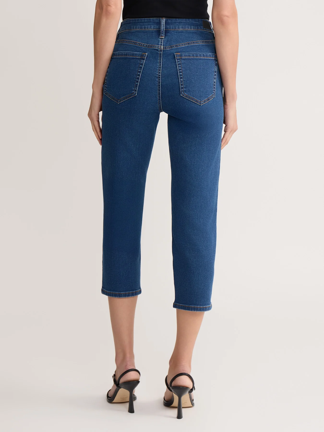 Lexington Capri Jeans, Phoenix Wash - Image 3
