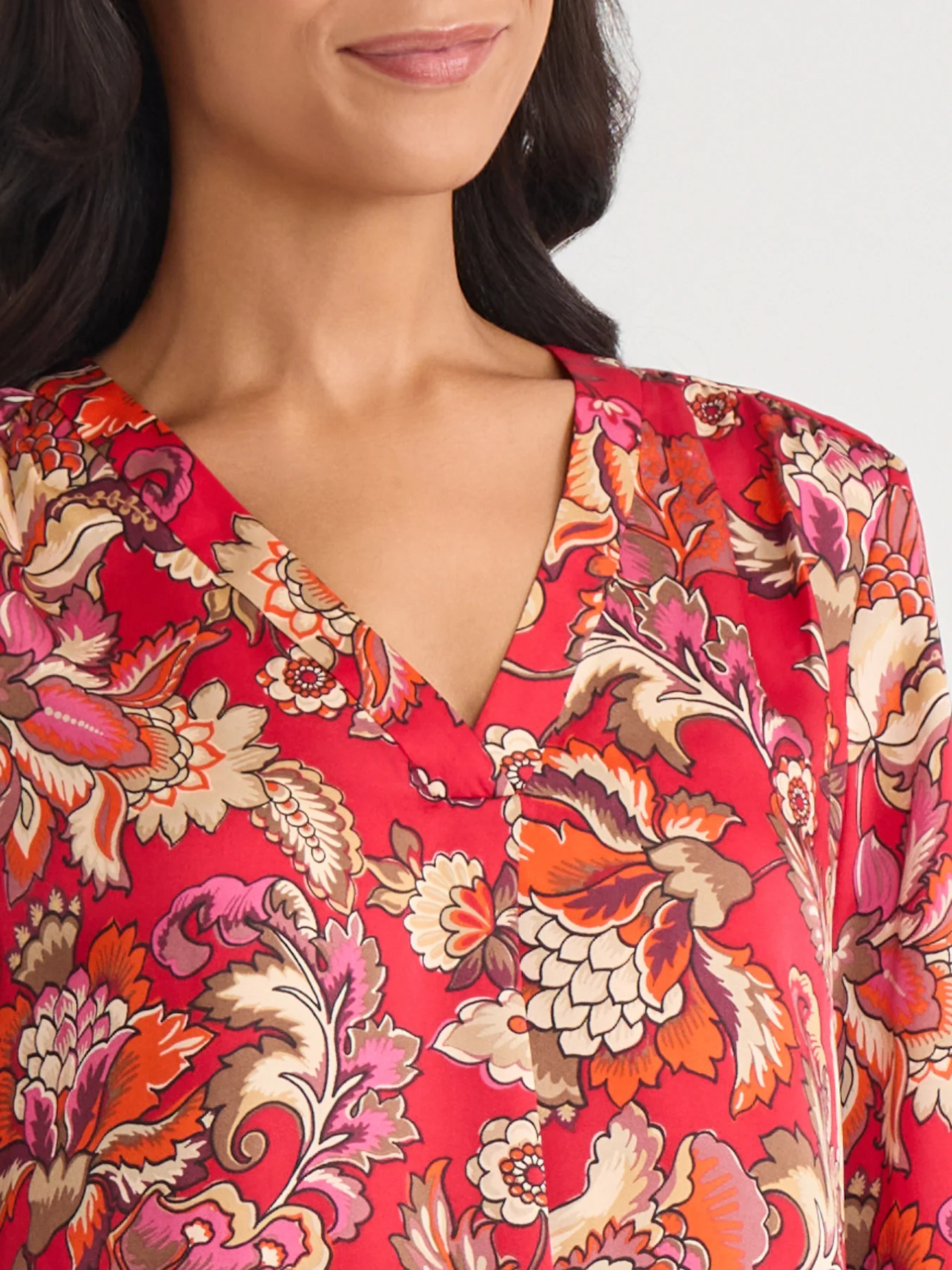 Petite V-Neck Pleated Kelly Blouse - Image 3