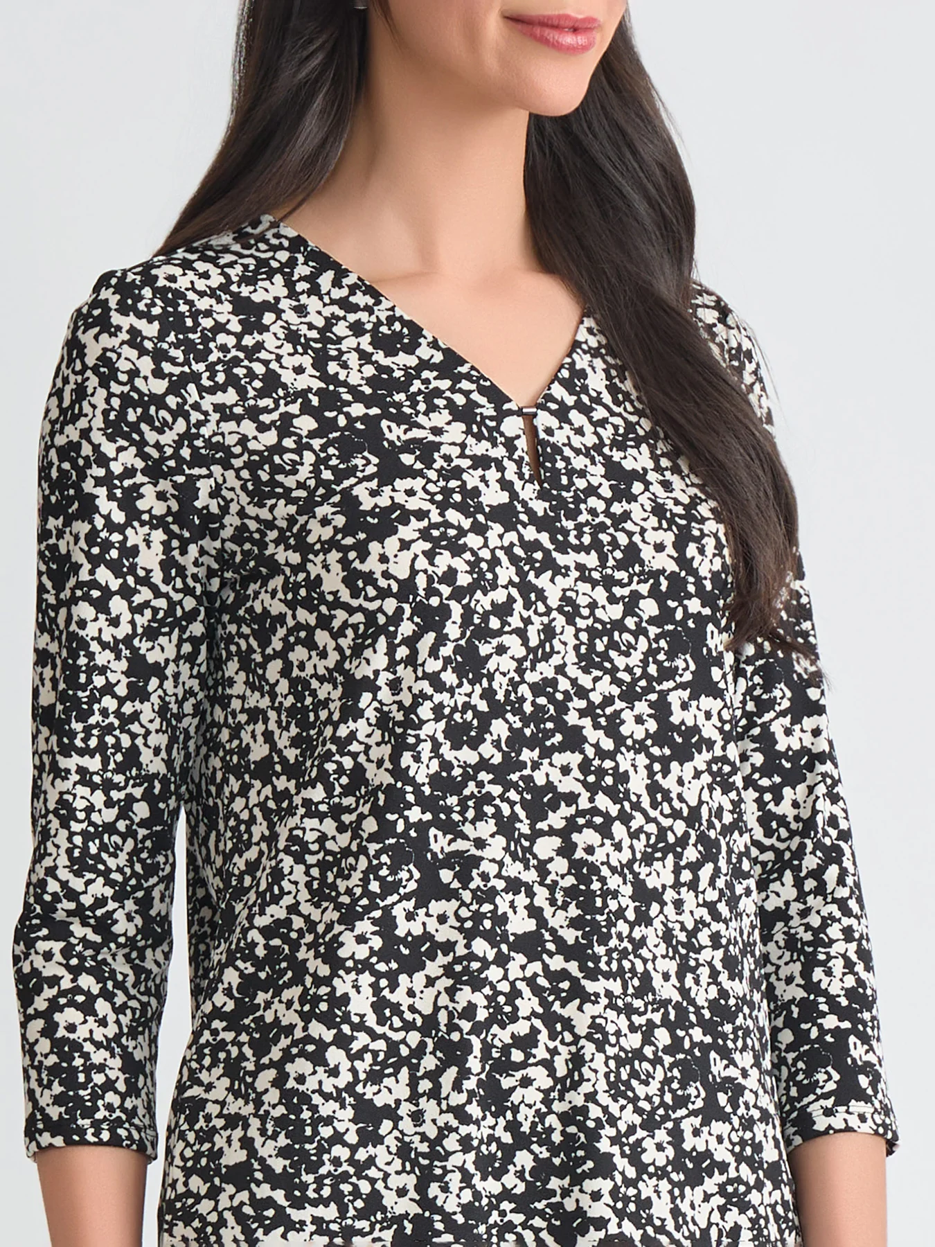 Plus Printed Keyhole Neckline Top, Moss Crepe - Image 3
