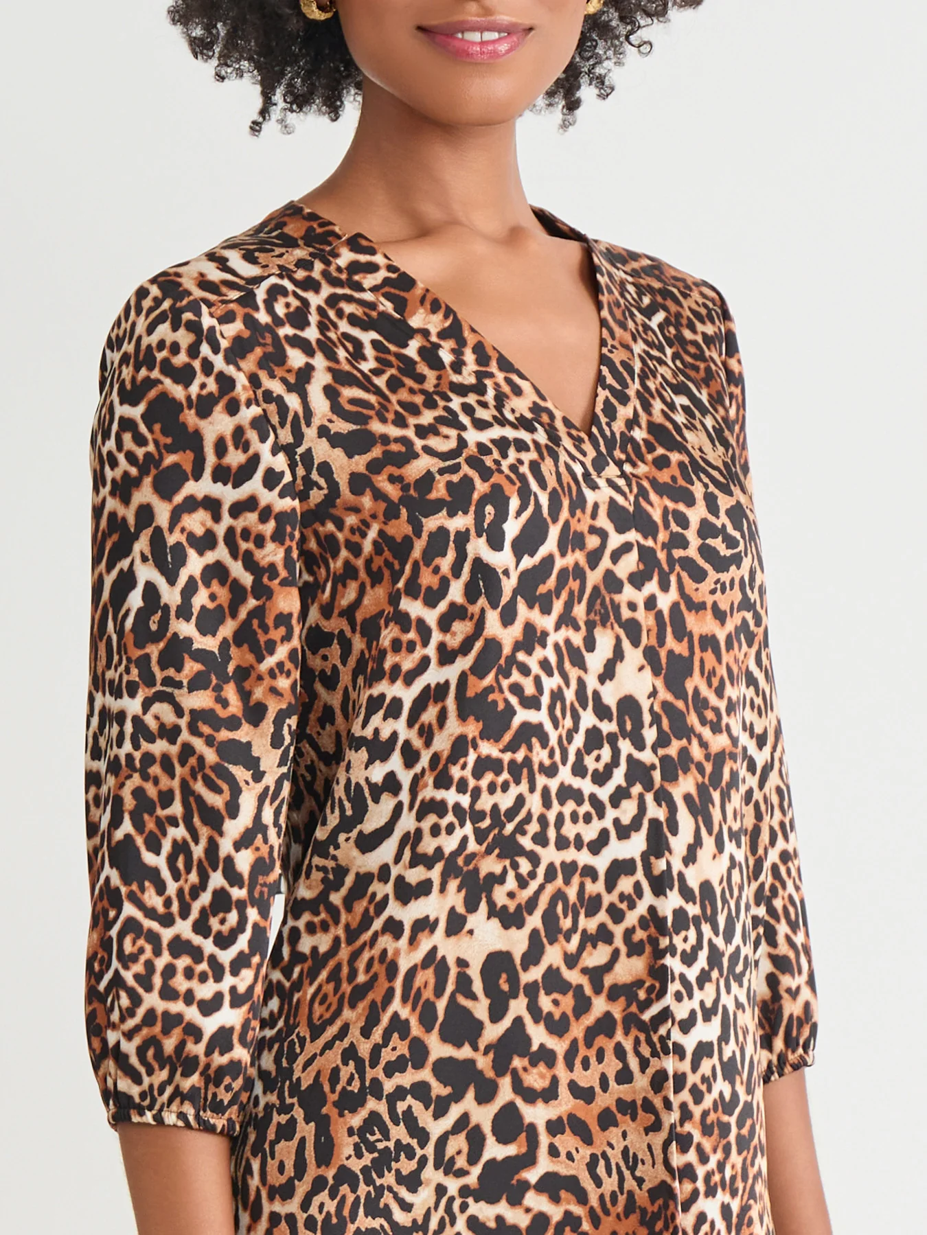 Petite Printed V-Neck Pleated Kelly Blouse, Satin - Image 3