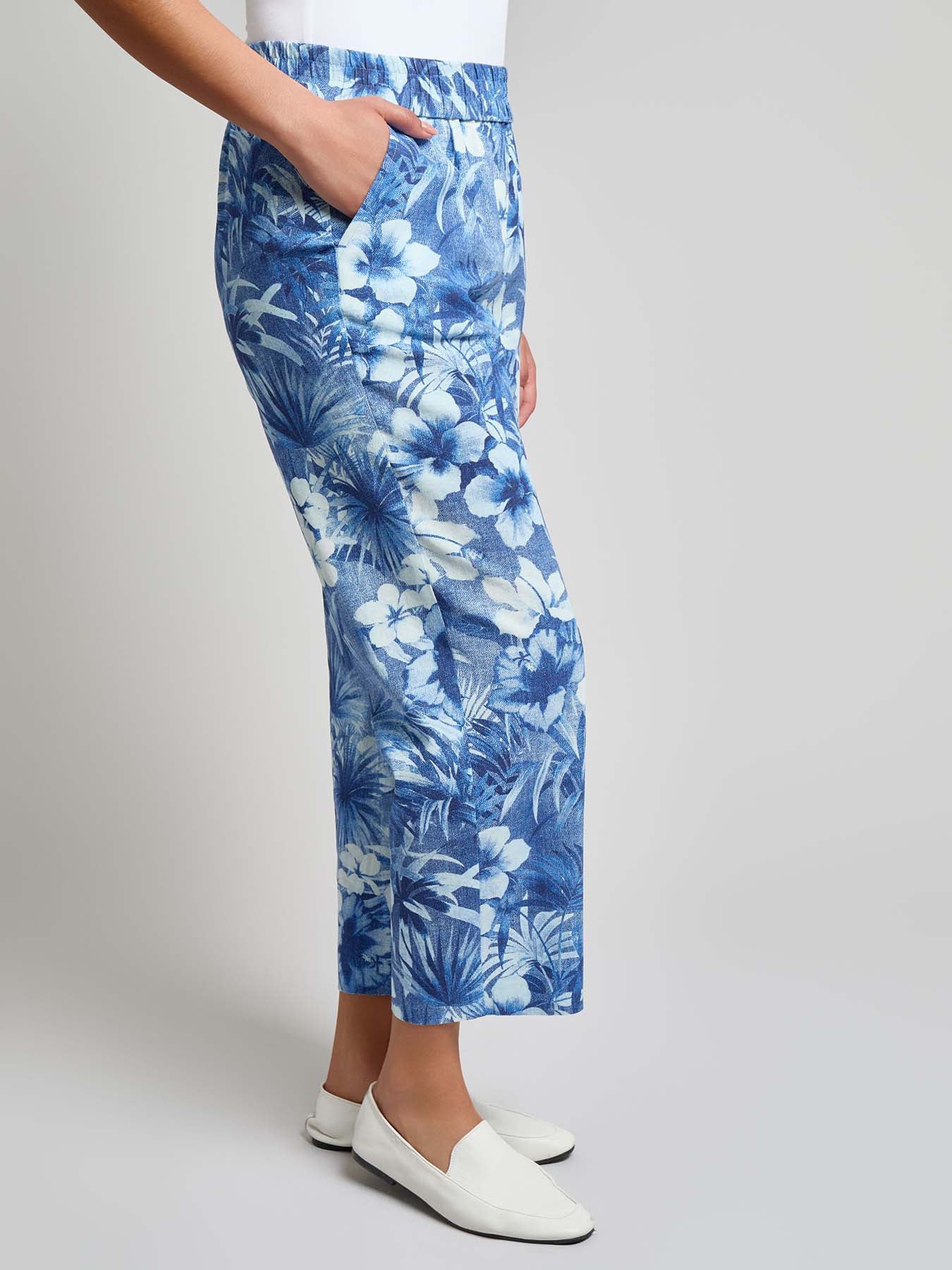 Pull-On Cropped Pant, Linen Blend - Image 2
