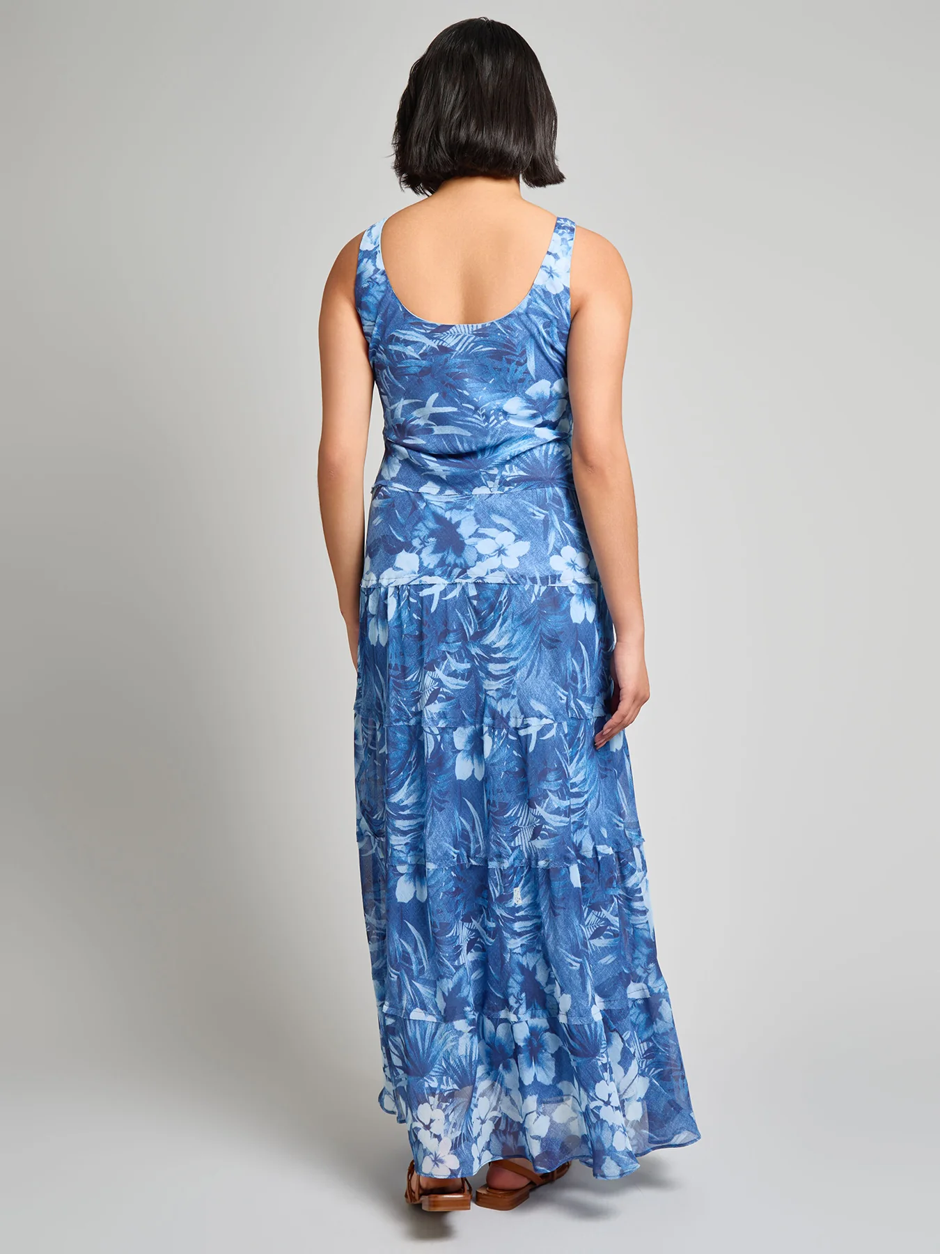 Sleeveless Tiered Maxi Dress, Printed Chiffon Yoryu - Image 3
