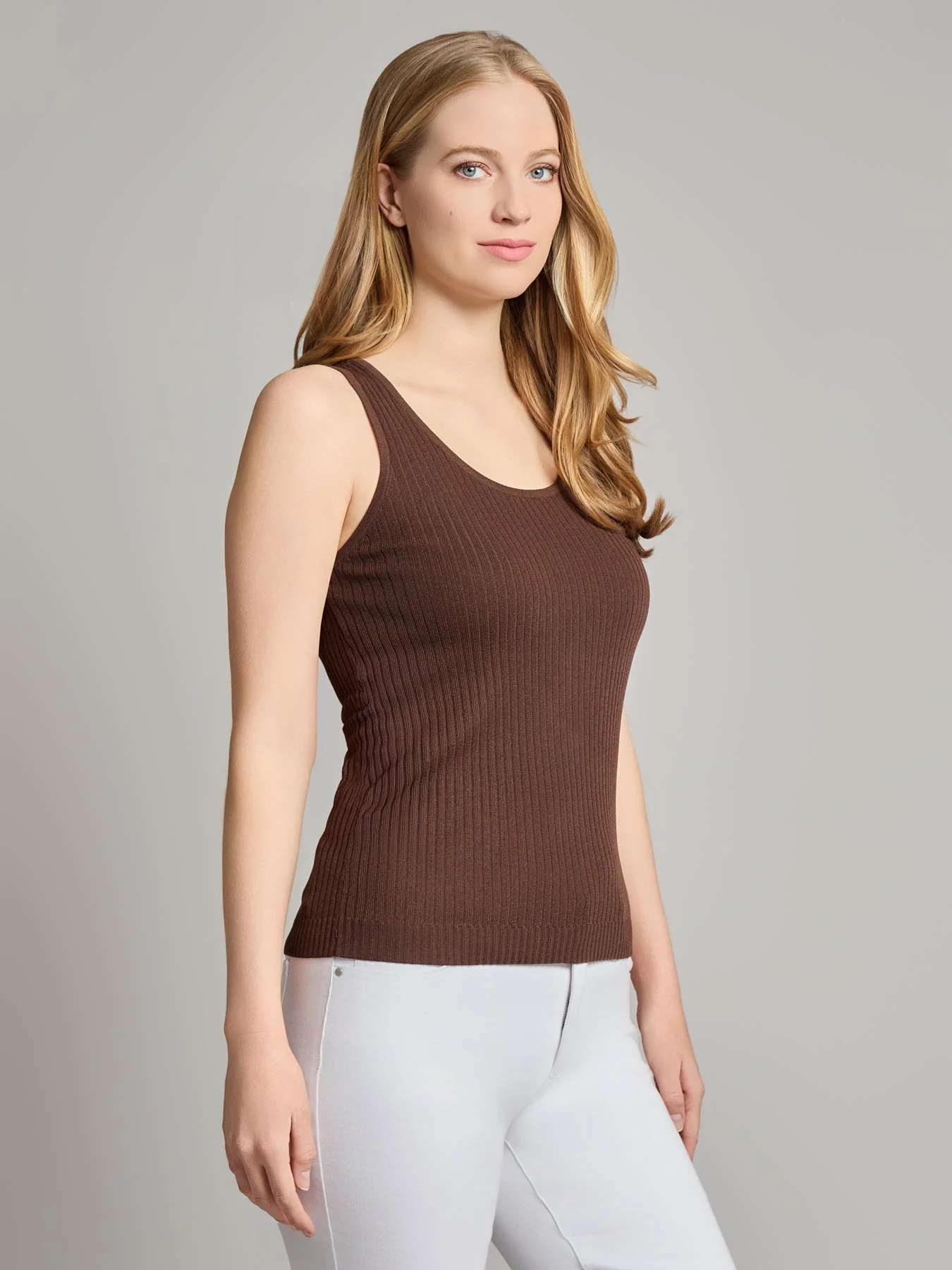 Sutton Scoop Neck Tank Top - Image 2