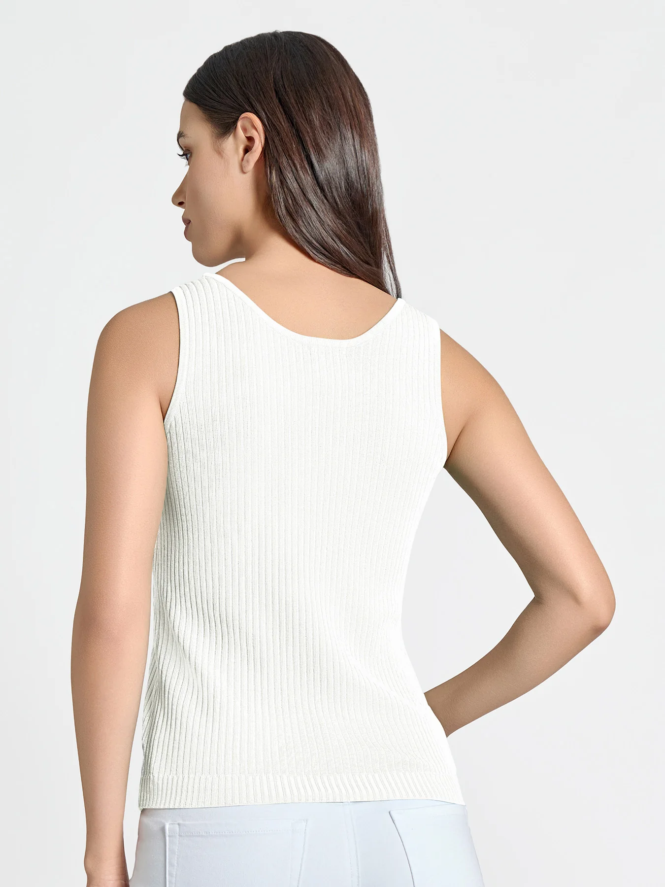 Sutton Scoop Neck Tank Top - Image 3