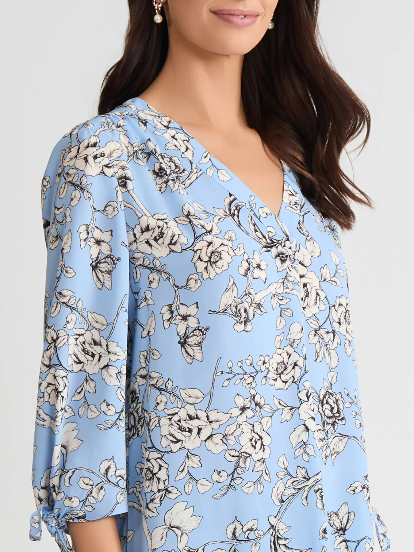 V-Neck Print Tie-Sleeve Blouse - Image 3