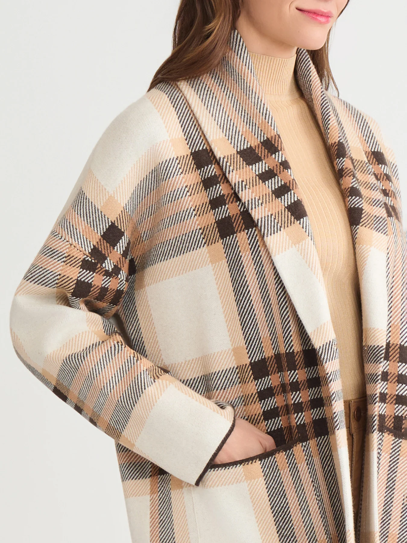 Wide Lapel Plaid Coatigan - Image 3